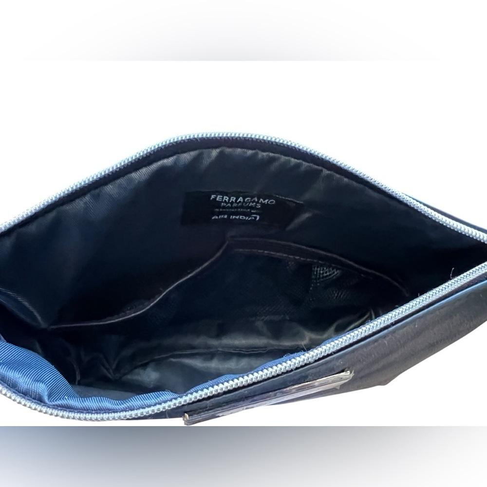 Salvatore Ferragamo Parfums Navy Blue Leather Cosmetic Zip Pouch - Picture 6 of 7